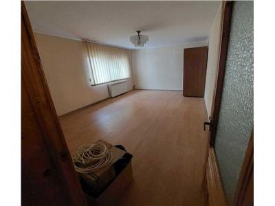 Apartament cu 2 camere, Burdujeni, 2C-6855
